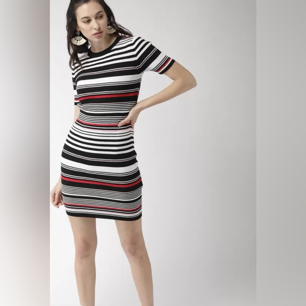 Forever 21 Woman’s Medium Dress